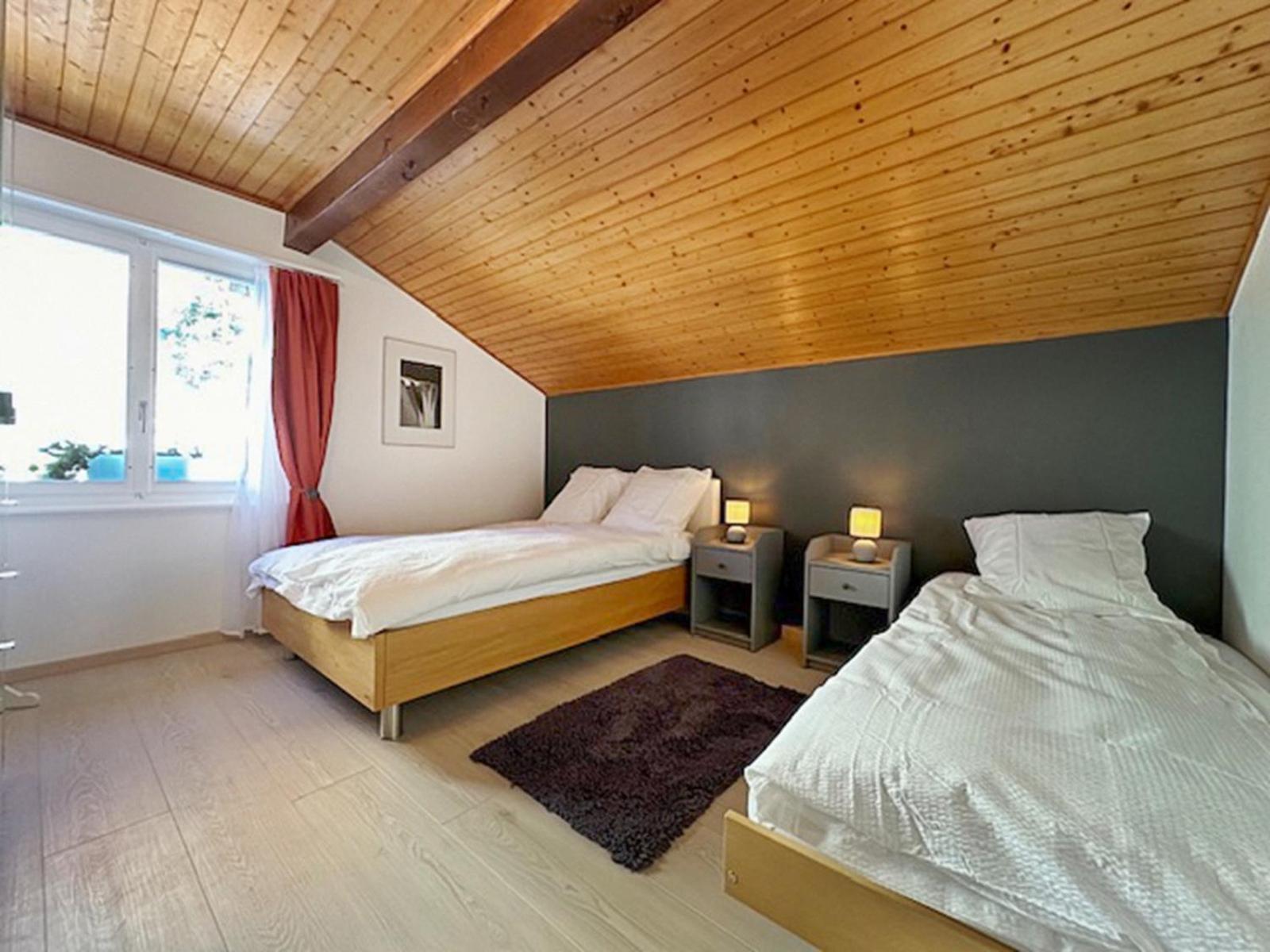 Sunny Lily Facing The Swiss Alps - Montana Appartement